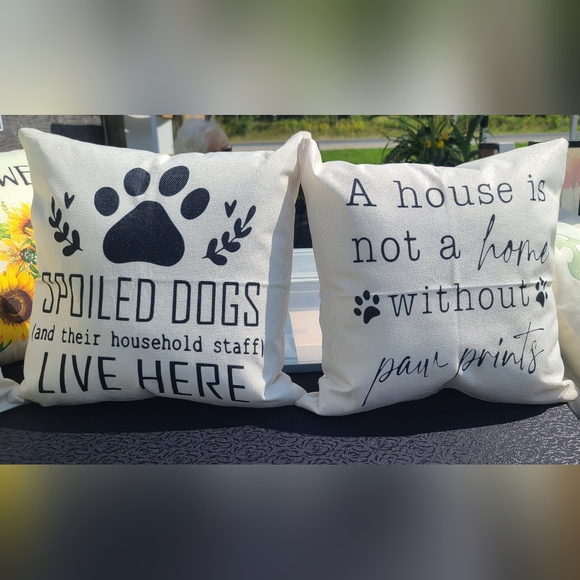 NEW Dog Cushions ๐พ 18" x 18" - Picture 3 of 3